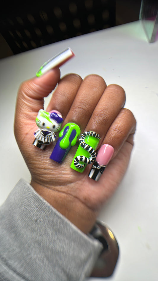 Beetle Juice X HELLO KITTY